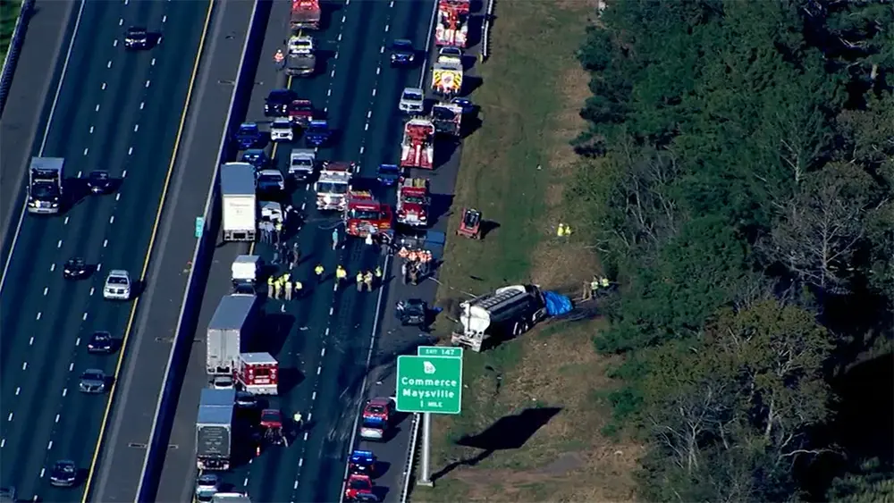 'People instantly lost their lives': 8 family members killed in Georgia interstate crash