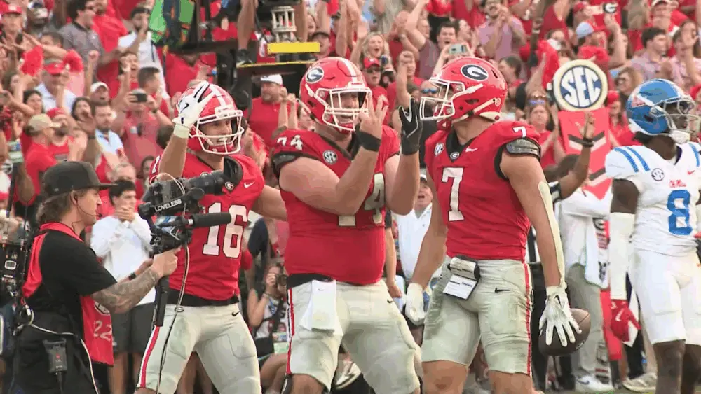Stockton, Luckie power No. 9 Georgia past No. 5 Ole Miss, 43–35