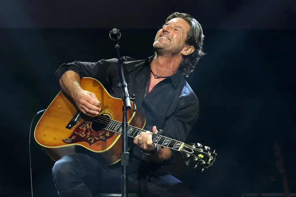 Songwriter Brett James' plane entered 'tightening spiral' before crashing, NTSB says in preliminary report