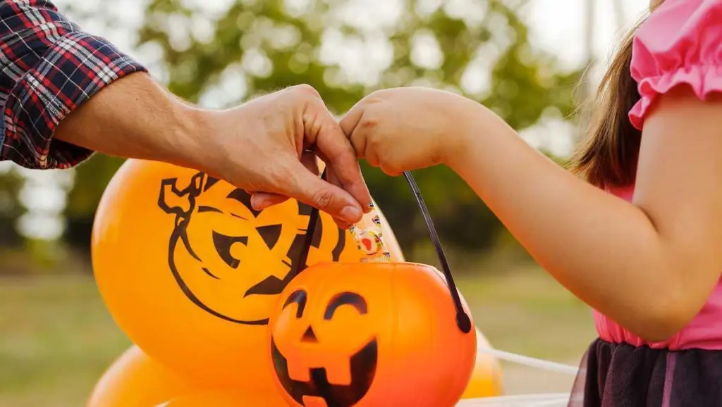 Trick-or-Treat Forecast: How cold could it get for Coastal Georgia and the Lowcountry?