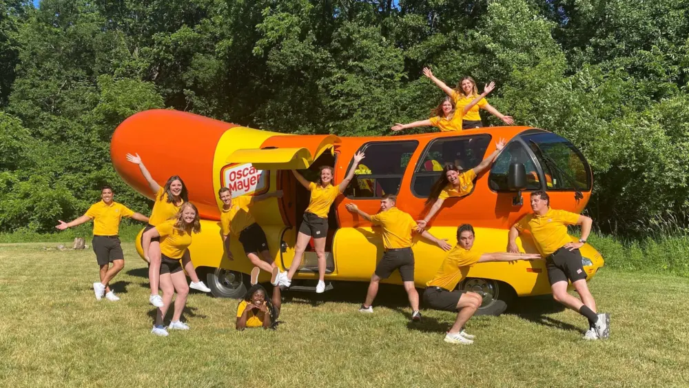 Wienermobile on the Move: Iconic Oscar Mayer car headed to Coastal Georgia