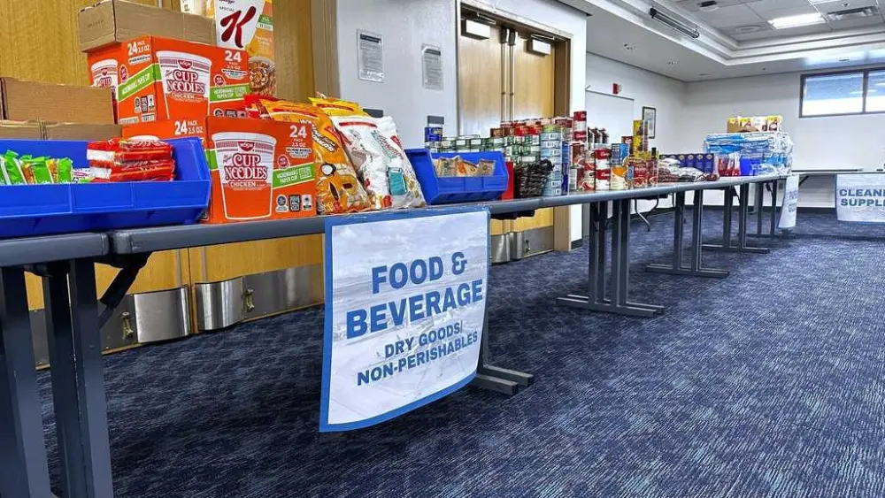 Shutdown day 23: Federal workers to miss first full paychecks, SNAP benefits running low