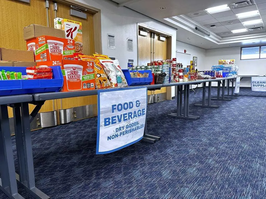 Shutdown day 23: Federal workers to miss first full paychecks, SNAP benefits running low