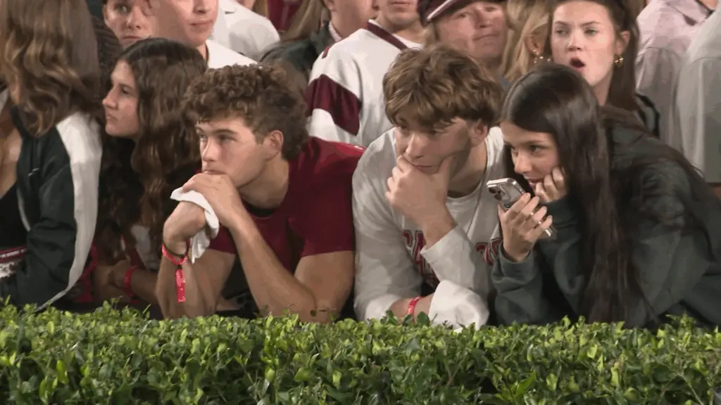 Mistakes doom South Carolina in 29–22 loss on Homecoming to No. 4 Alabama