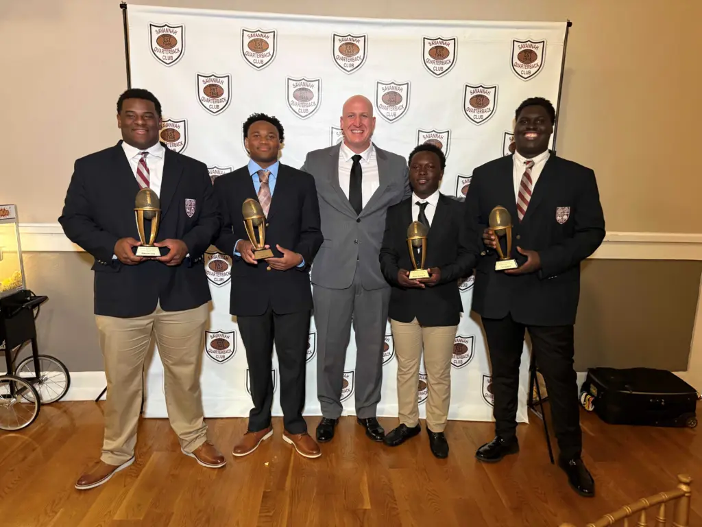 Savannah Quarterback Club honors Offensive, Defensive Players of the Week for weeks 7 and 8