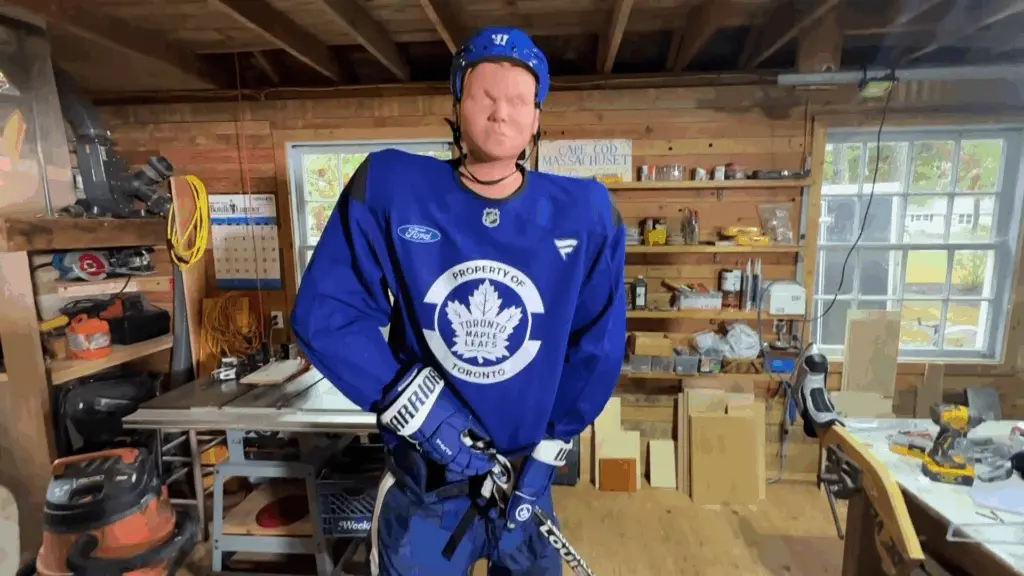 Dad builds NHL-approved hockey training dummies