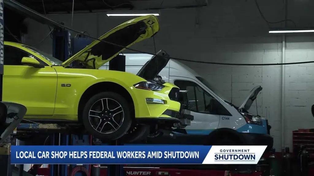 Florida auto shop offers free or discounted repairs to federal workers during government shutdown