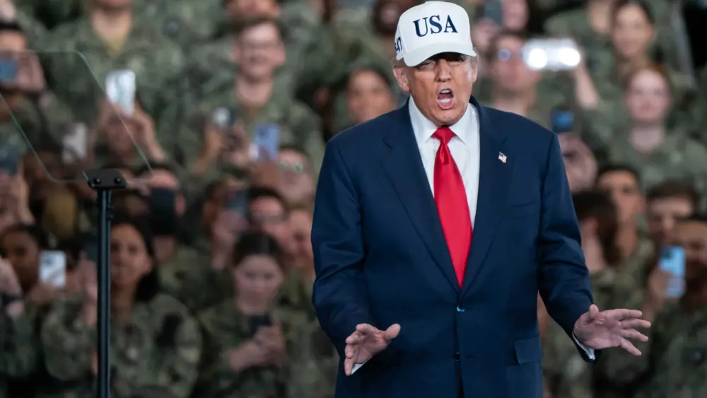 'Everyone is doing well': President Trump praises economy amid layoffs, potential SNAP crisis