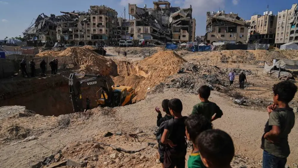 Gaza ceasefire tested as Israel and Hamas exchange fire and blame