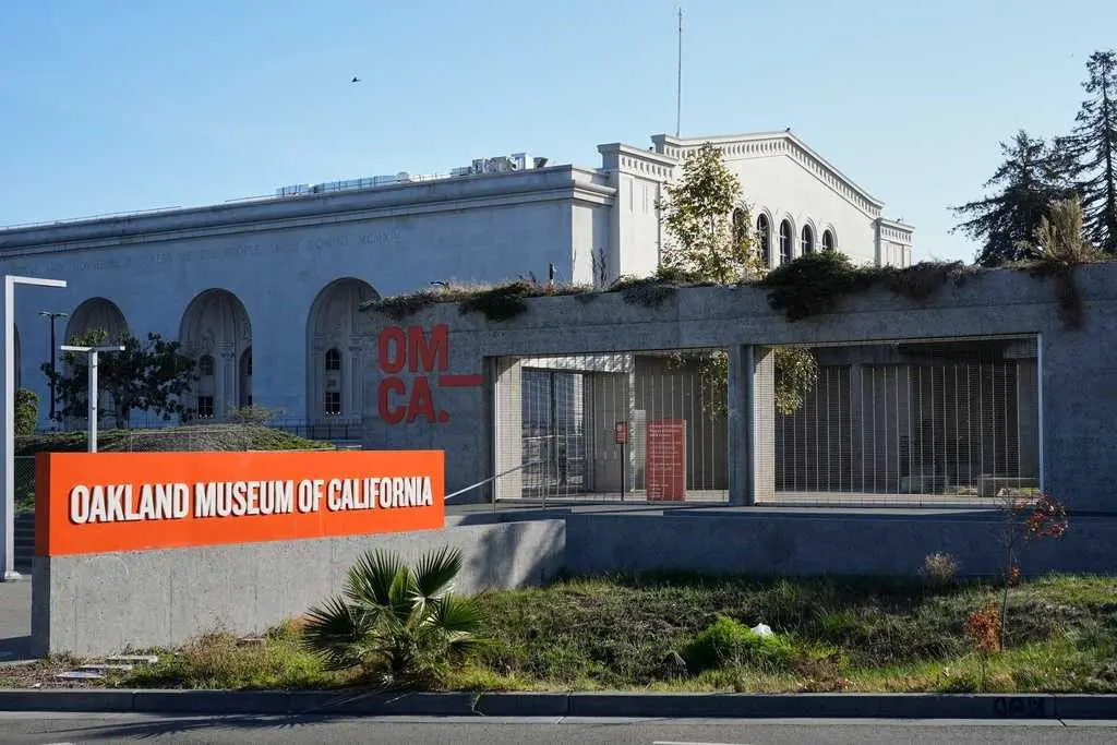 California museum's collection looted: Over 1,000 items stolen in early morning heist
