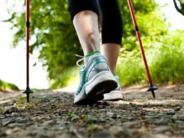 Longer walks linked to improved heart health and longevity
