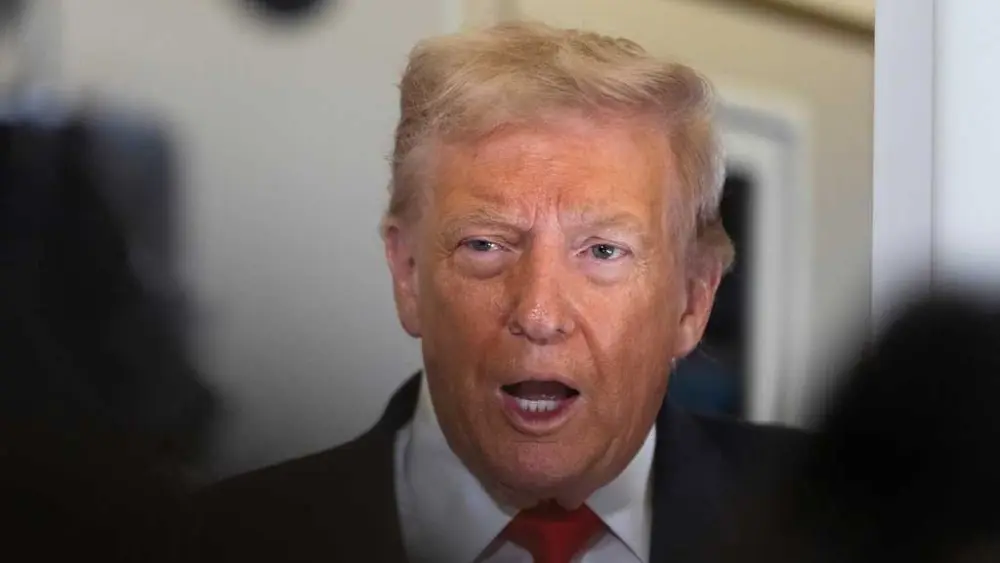 trump-6906878d0bea2-2