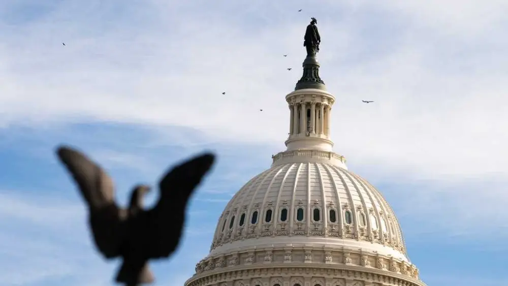 Government shutdown nears historic length as pressure mounts on Capitol Hill