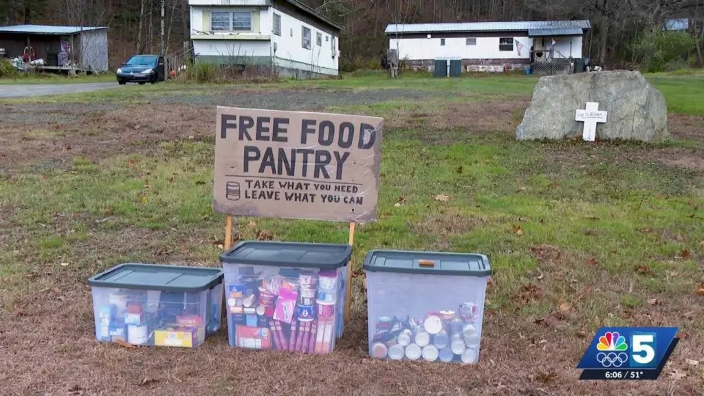 Vermont residents inspire action with free food pantry in wake of SNAP benefit delays