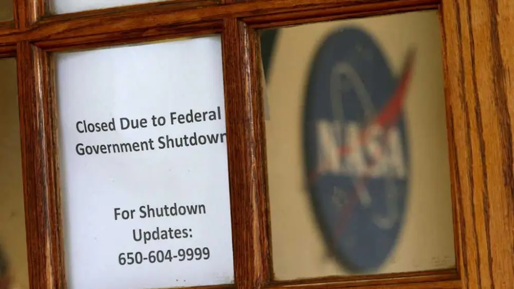 Record-breaking government shutdown deepens as Senate remains divided
