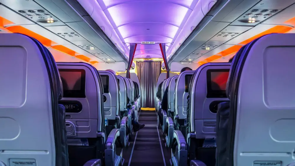 How major airlines are responding to FAA flight reductions