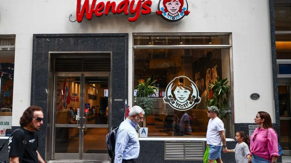 Wendy's is closing hundreds of restaurants