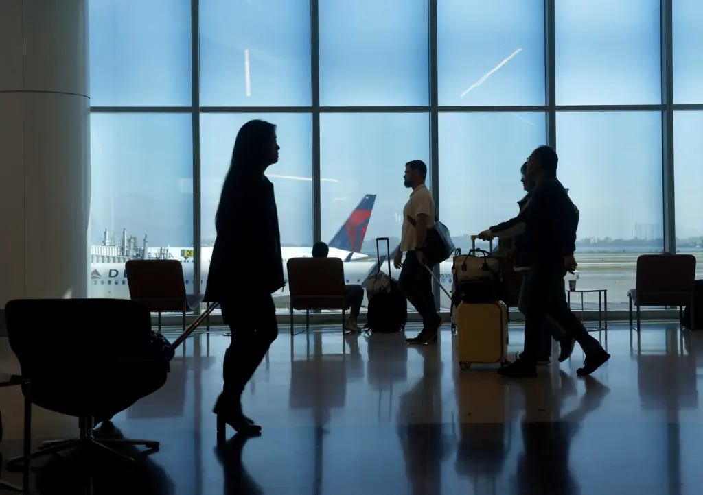 What to do if your air travel is impacted by the government shutdown