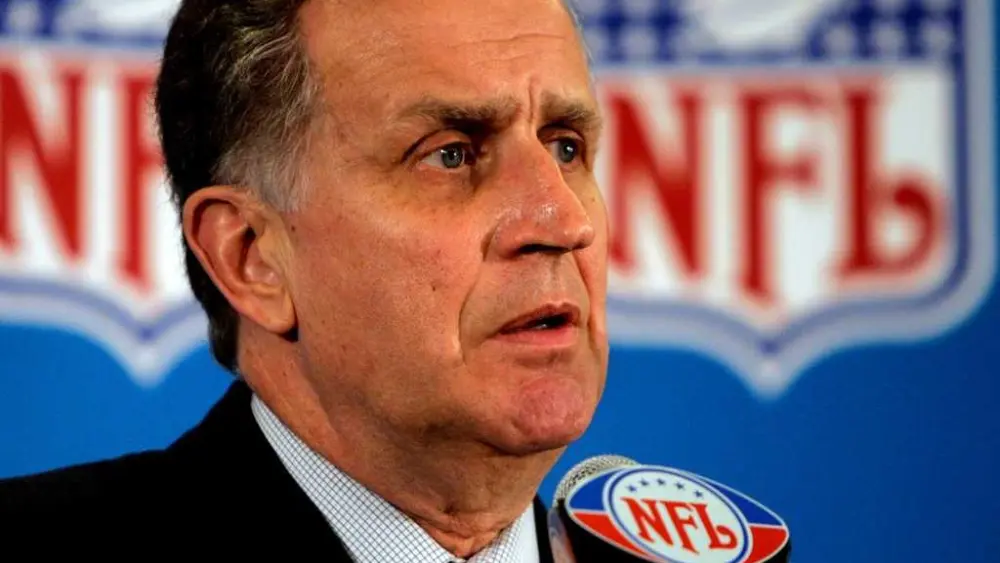 Paul Tagliabue, NFL commissioner who ran league in era of riches and expansion, dies at 84