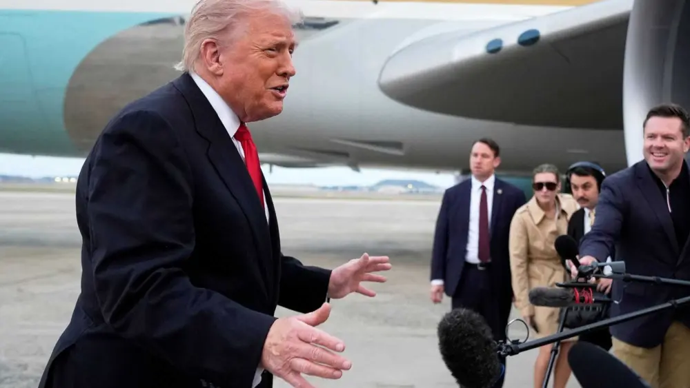 President Trump is floating $2,000 tariff rebate checks. Here's what you need to know