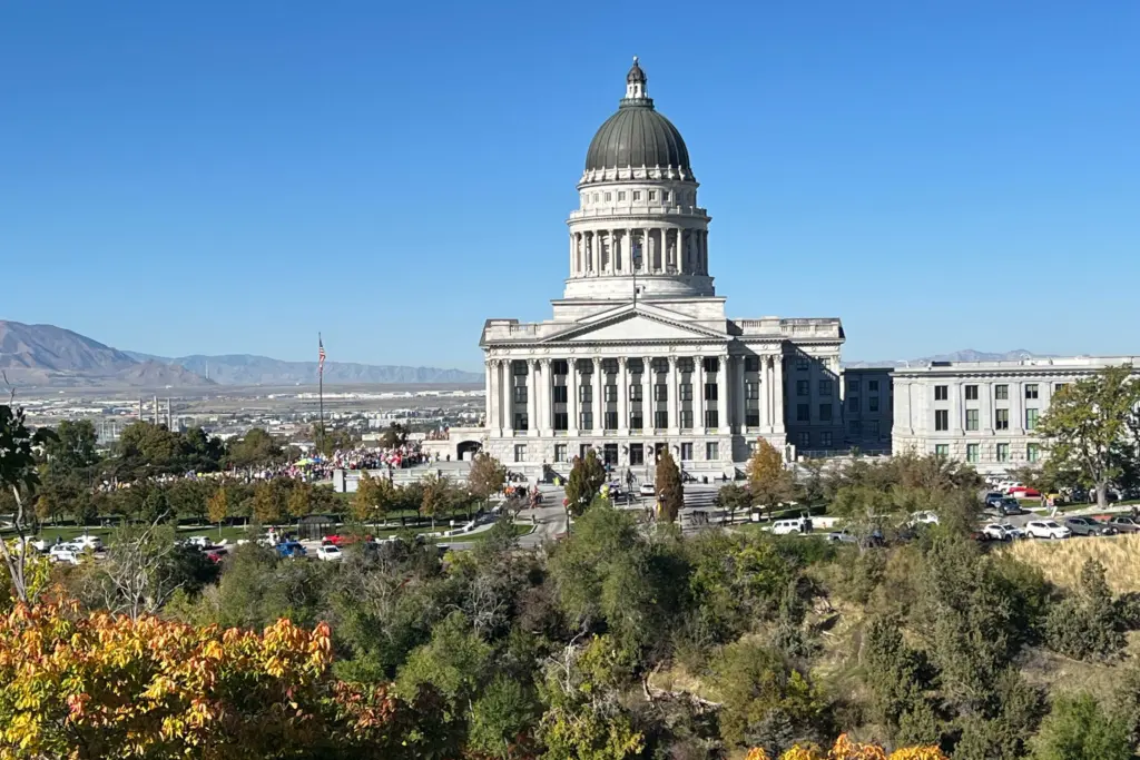 Judge adopts Utah congressional map creating a Democratic-leaning district for 2026
