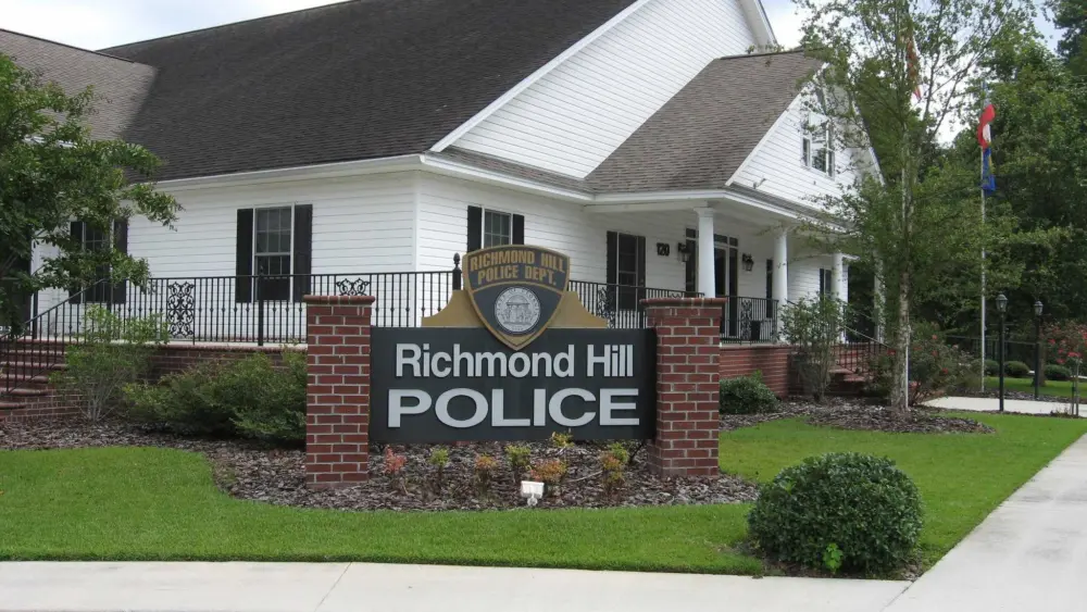 Former Richmond Hill Police sergeant indicted