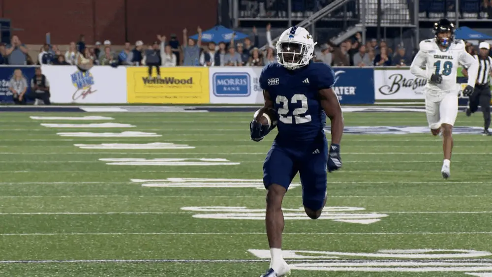 OJ Arnold’s historic night lifts Georgia Southern past Coastal, 45–40