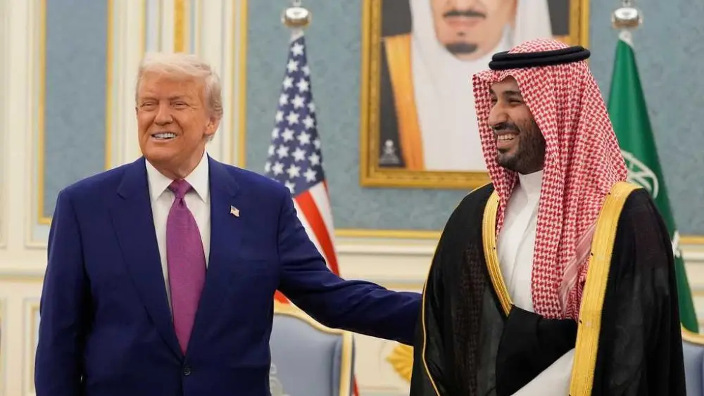 Saudi crown prince gets warm embrace from Trump, US business