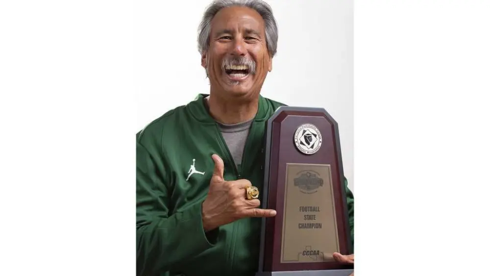 Suspect in murder of Oakland coach from 'Last Chance U' makes first court appearance