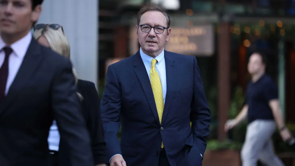 Kevin Spacey says he doesn't have a home