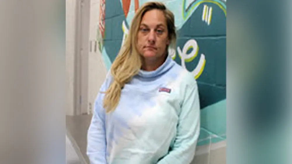 Woman banned from Tybee Island after admitting to sleeping in vacant rental home without permission