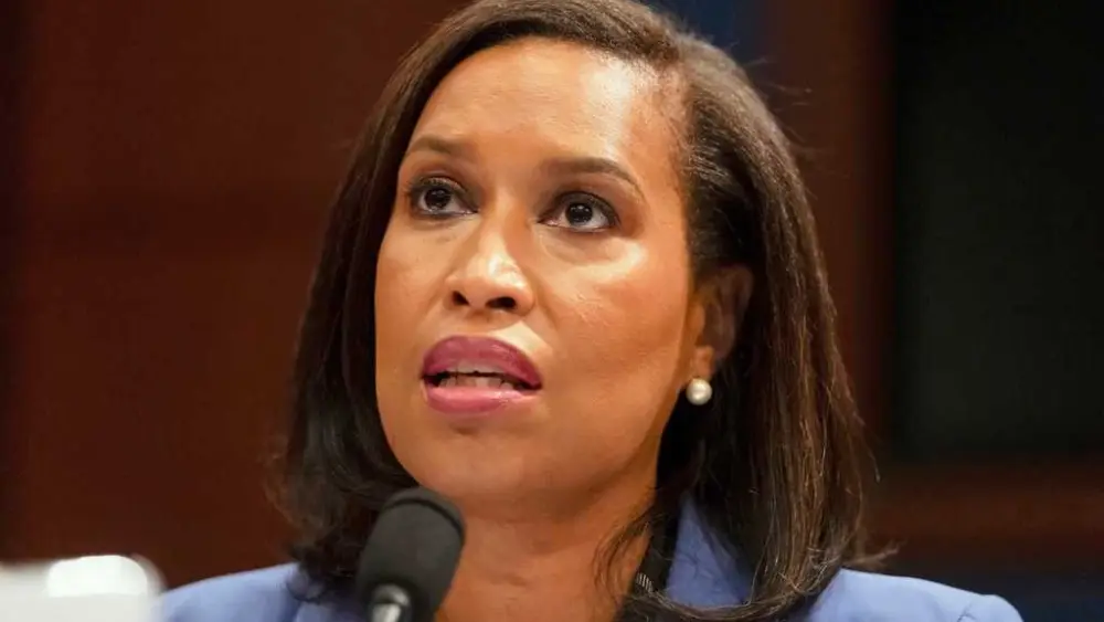 DC Mayor Bowser announces she won't seek fourth term, as Trump's federal intervention continues