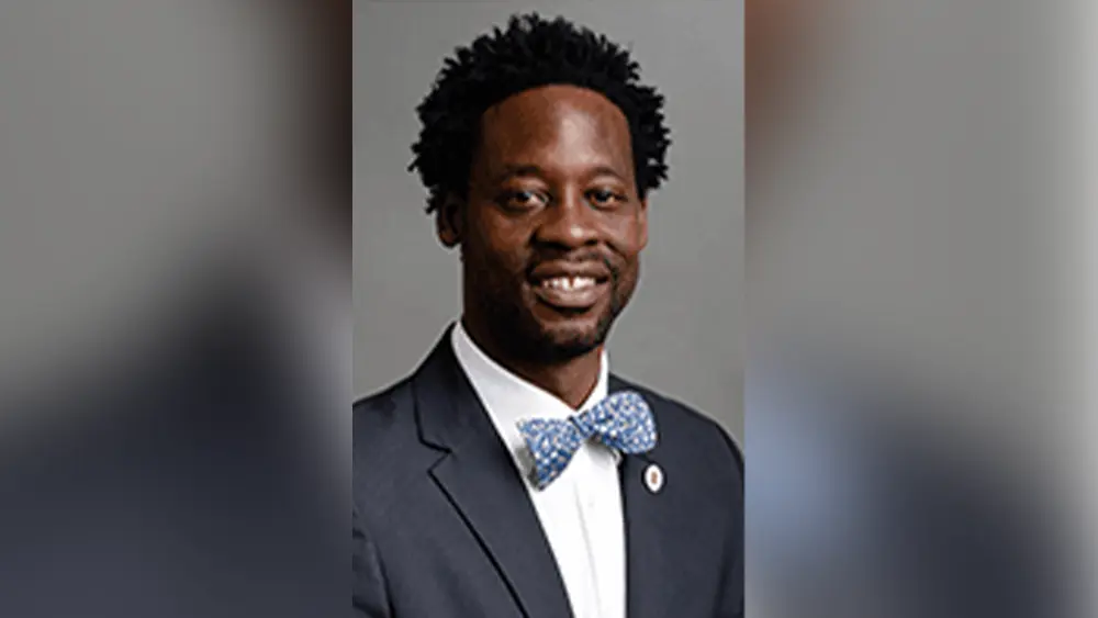 Liberty County commissioner arrested for obstruction