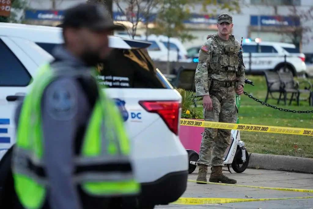 2 National Guard members shot in DC near White House