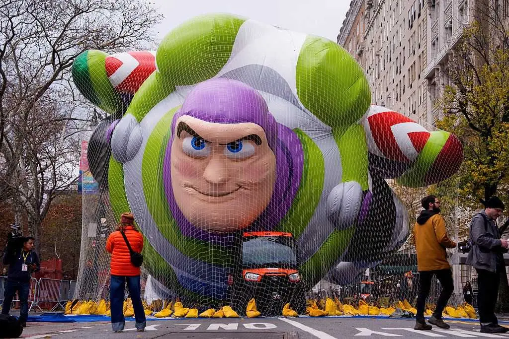 Macy’s Thanksgiving Day Parade to kick off in Manhattan