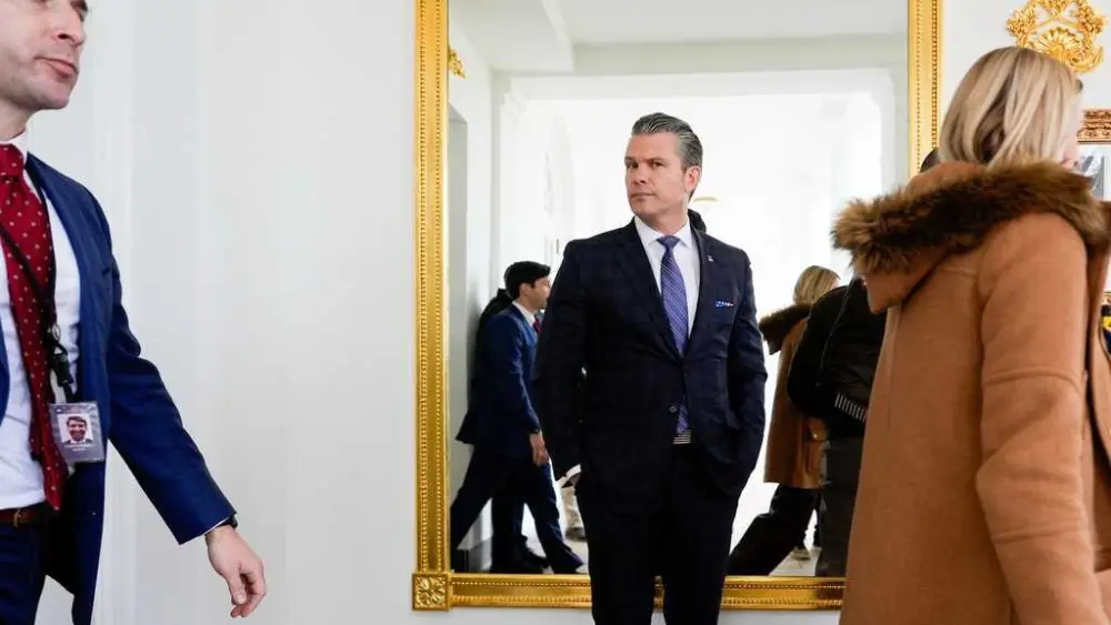 Experts explain what the law says about killing survivors of a boat strike