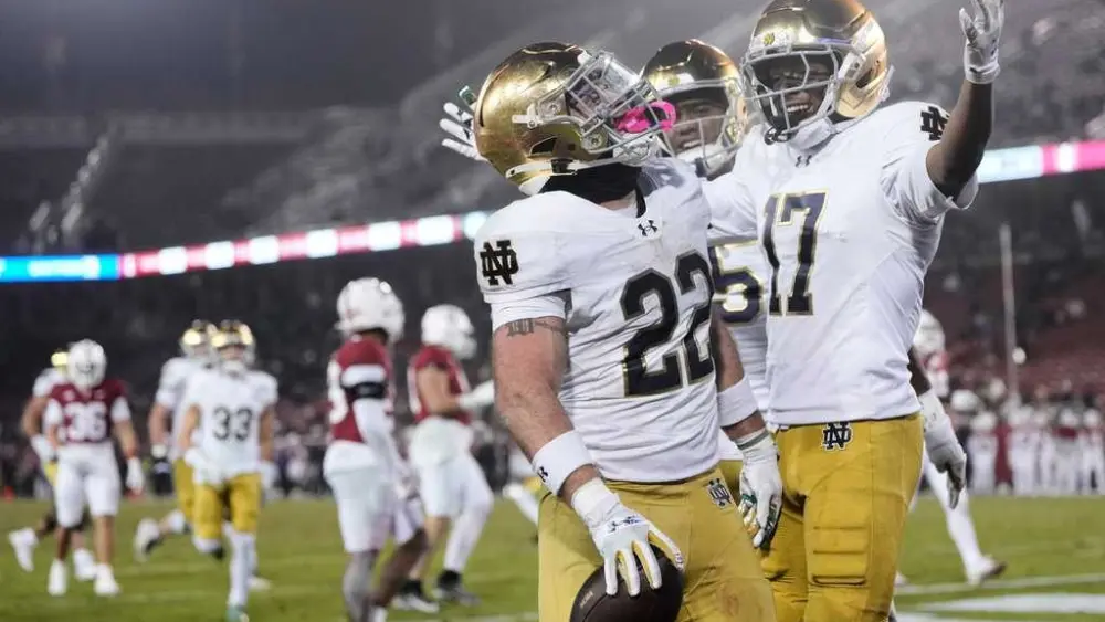 Notre Dame declines bowl bid