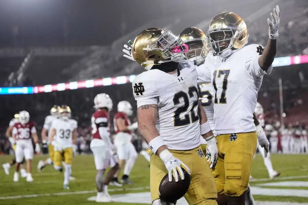 Notre Dame declines bowl bid