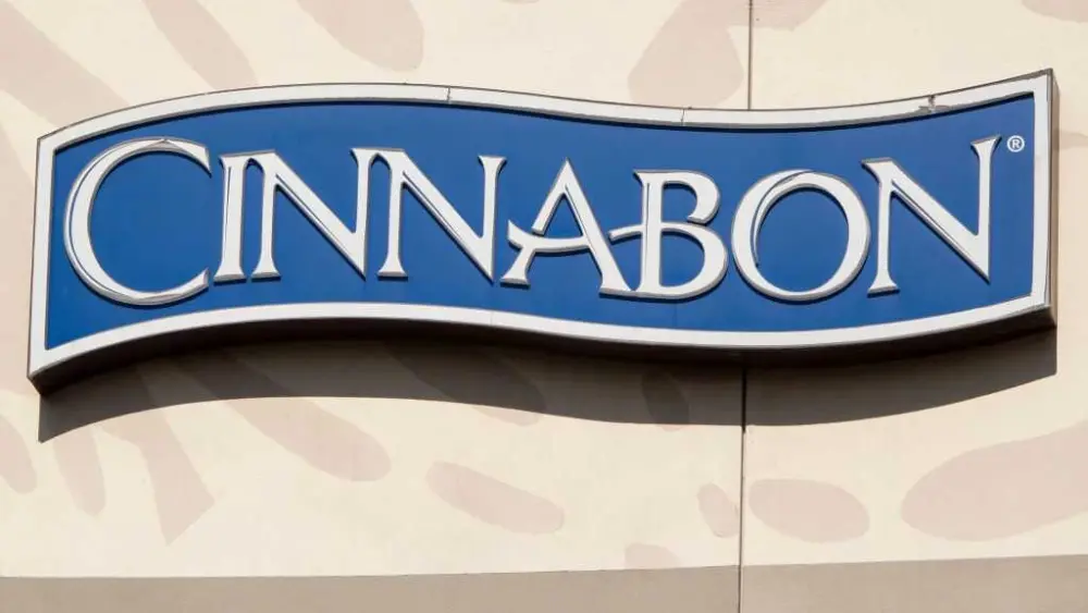 Wisconsin Cinnabon worker fired after racist outburst