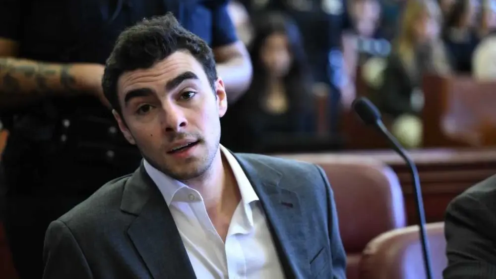 Luigi Mangione's notes to self: 'Pluck eyebrows,' 'Keep momentum, FBI slower overnight'