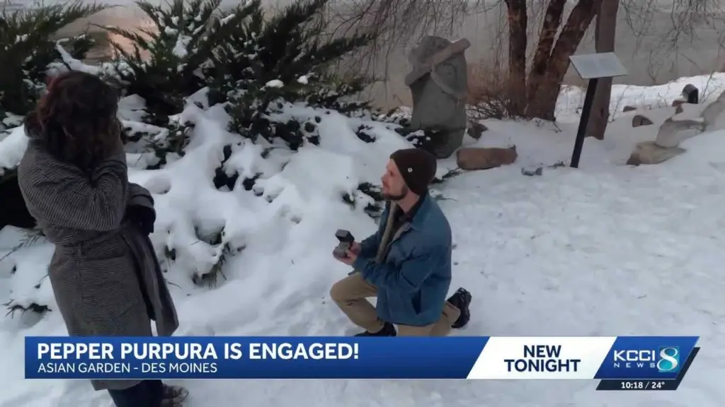 Iowa reporter gets surprise engagement during faux assignment
