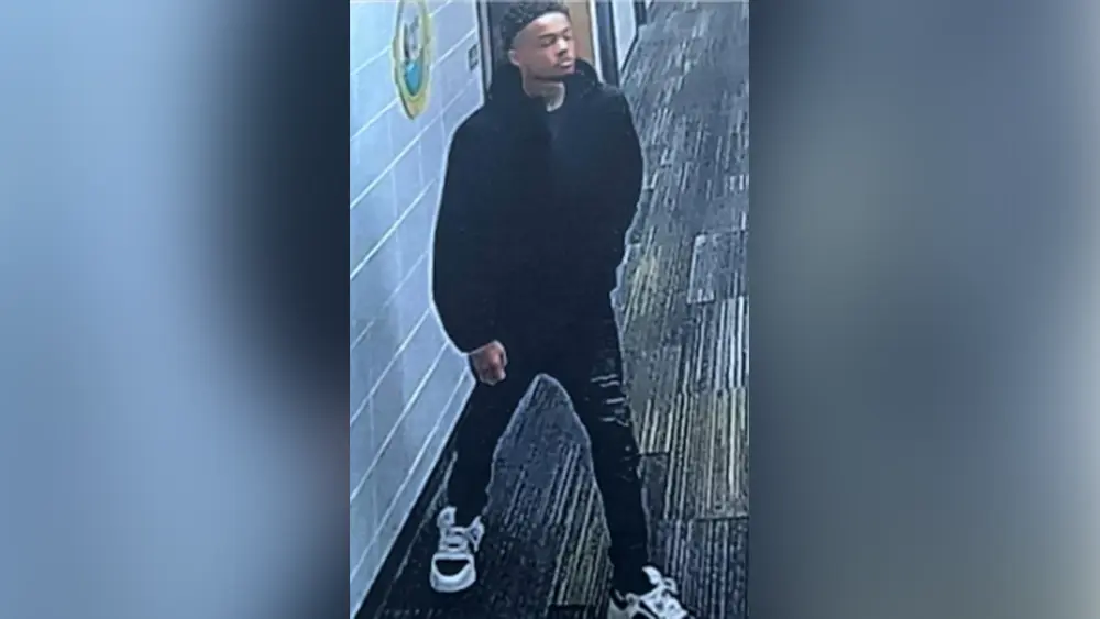 Deputies searching for teen last seen at Liberty County High School