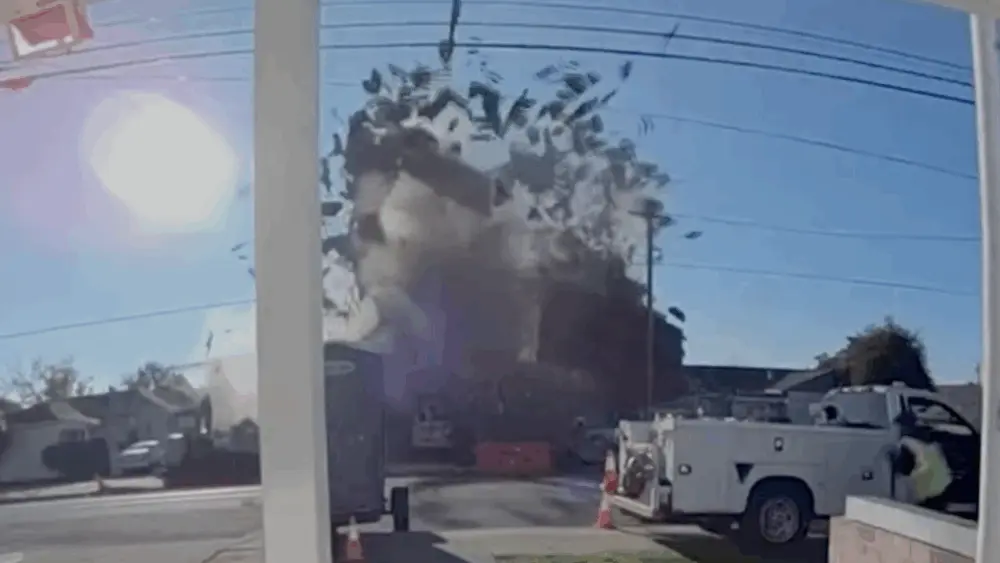 Doorbell camera captures moment of gas explosion in San Francisco Bay area