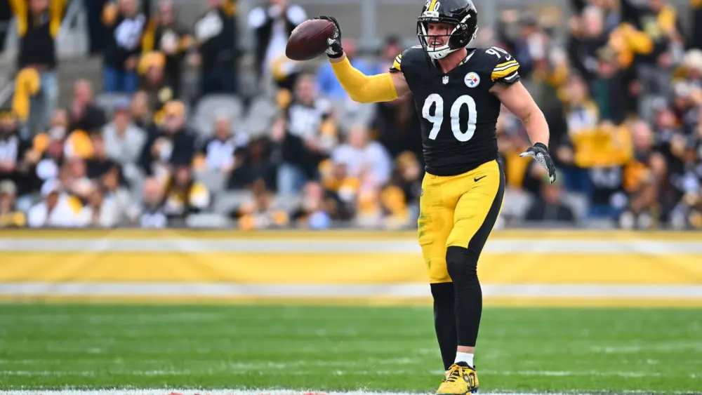 Steelers star TJ Watt had surgery for partially collapsed lung, his brother JJ says