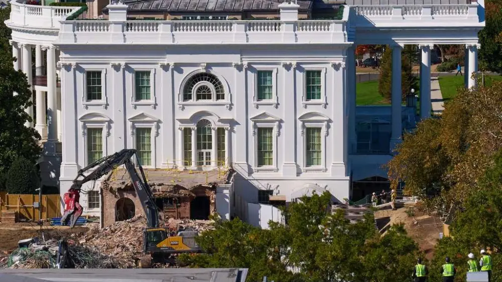 Preservationists sue to halt Trump's White House ballroom project