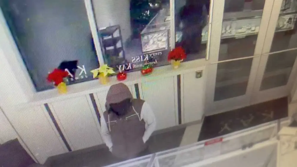 thumb_1280x720-0000001-11