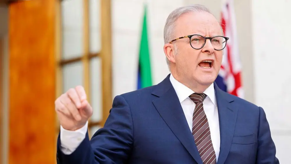 Australian PM announces gun buy-back plan, day of reflection following Bondi Beach shooting