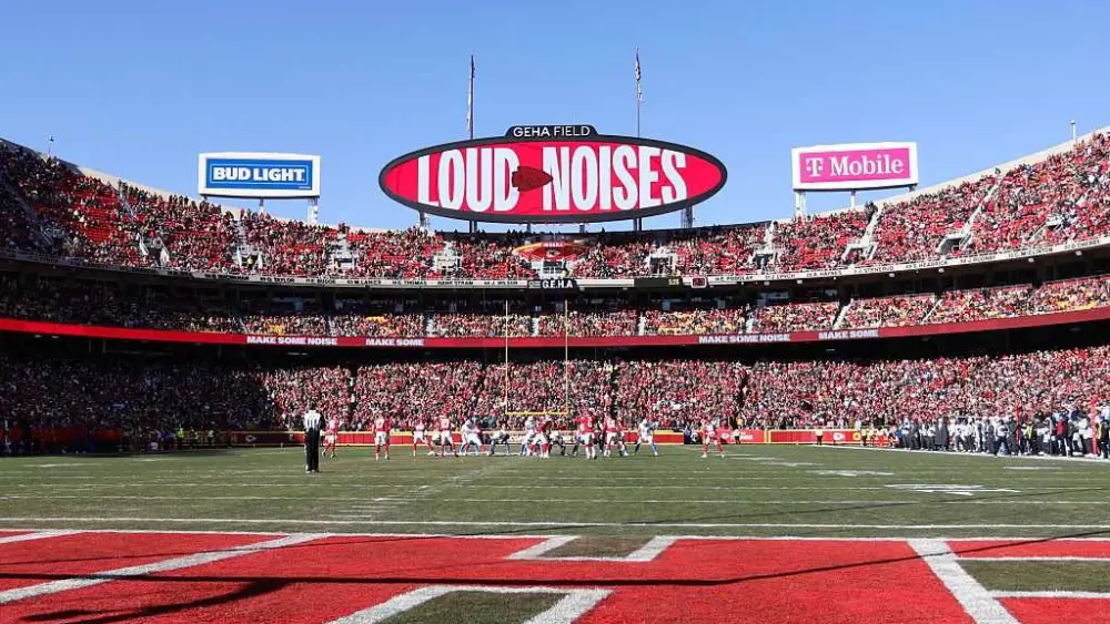 Kansas City Chiefs leaving longtime home at Arrowhead for Kansas site