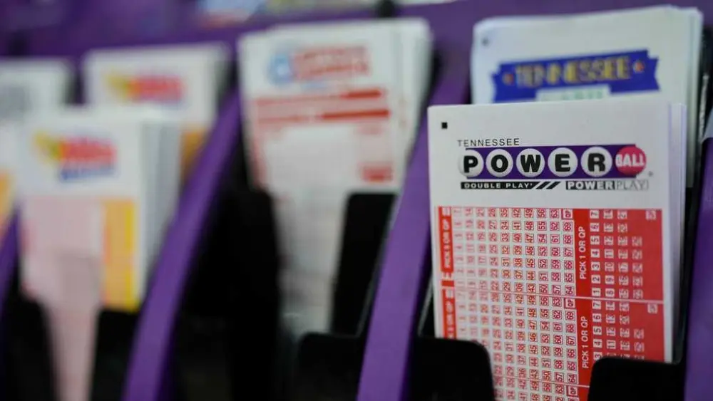 Powerball jackpot jumps to $1.7 billion after another drawing with no big winner