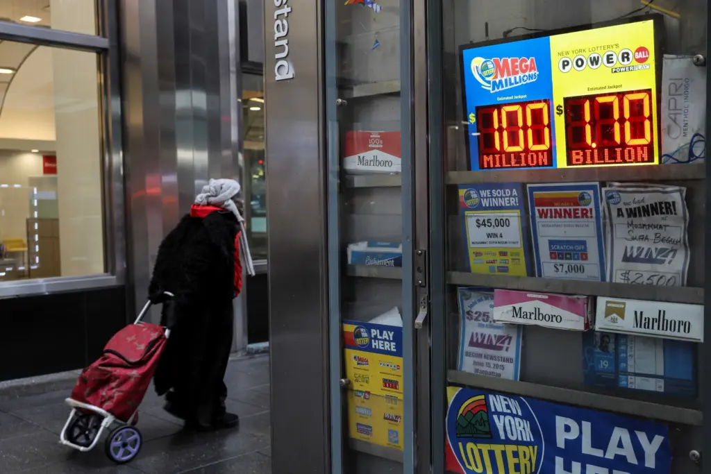 Christmas Eve's Powerball jackpot worth an estimated $1.8B, 4th-largest in history